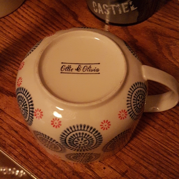 Ollie & Olivia | Mug - Picture 4 of 4